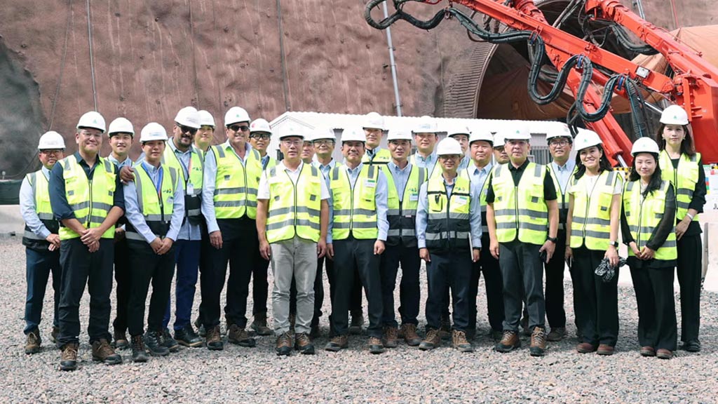 Hyundai Motor Group ampliar&aacute; sus intereses comerciales en Medio Oriente, m&aacute;s all&aacute; de la infraestructura industrial, la producci&oacute;n de autom&oacute;viles y la energ&iacute;a ecol&oacute;gica..jpg